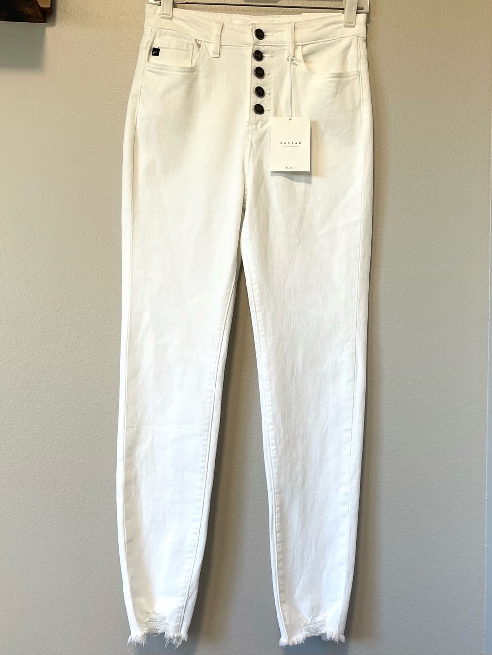 NWT KanCan High Rise Super Skinny Jeans - Button Fly & Distressed - Size 5 | 26